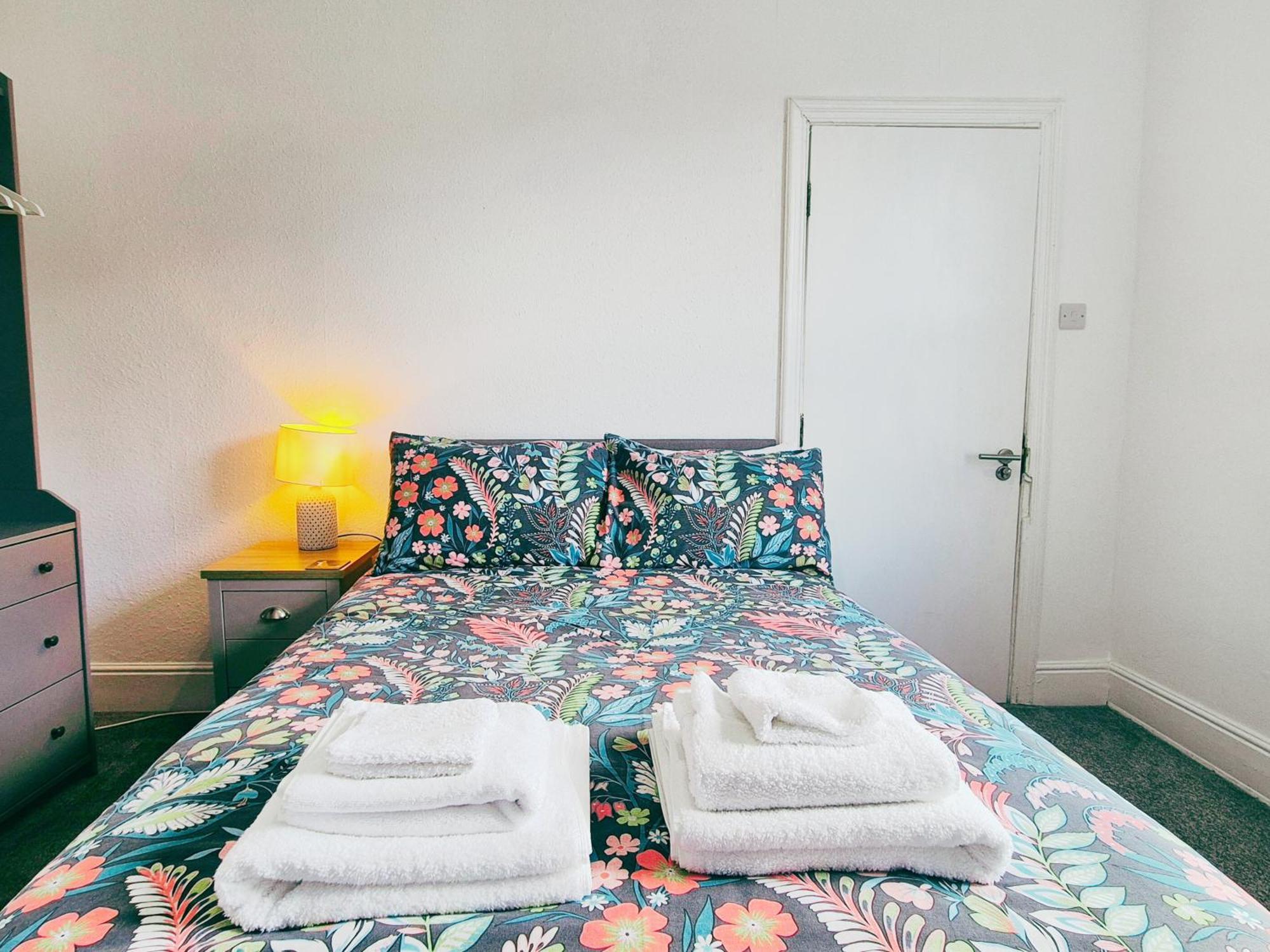Cozy Room In Modern House Near Nottingham Exteriör bild